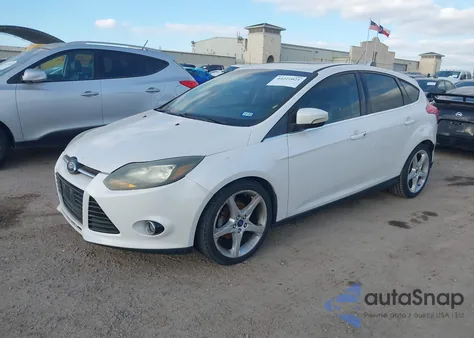 2013 Ford Focus Titanium z USA, uszkodzony, nr VIN 1FADP3N21DL280692